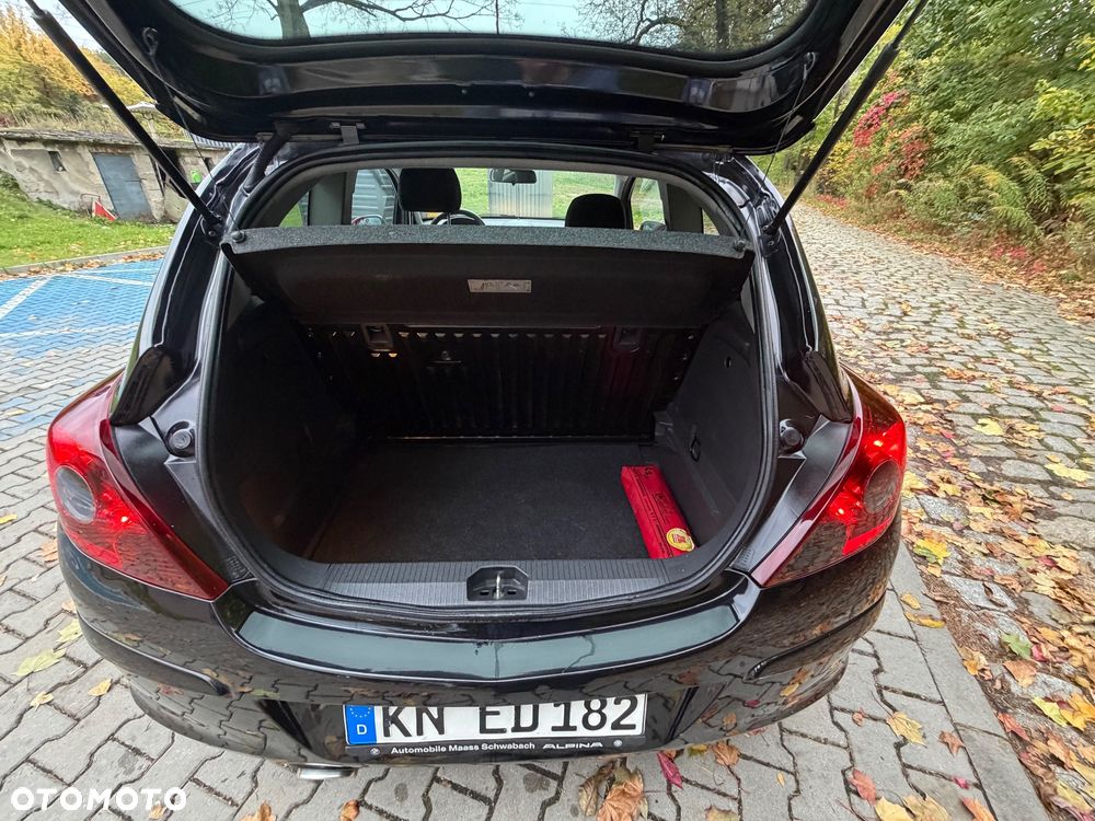 Opel Corsa - 11