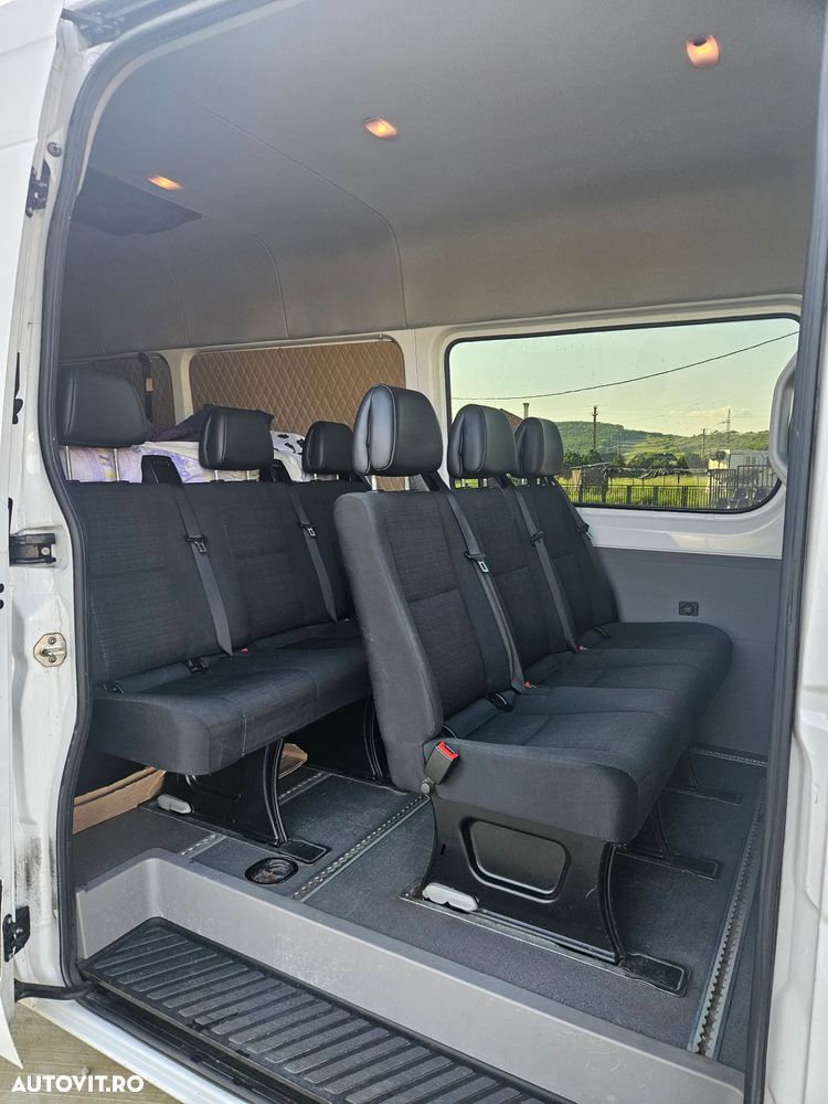 Mercedes-Benz Sprinter - 5