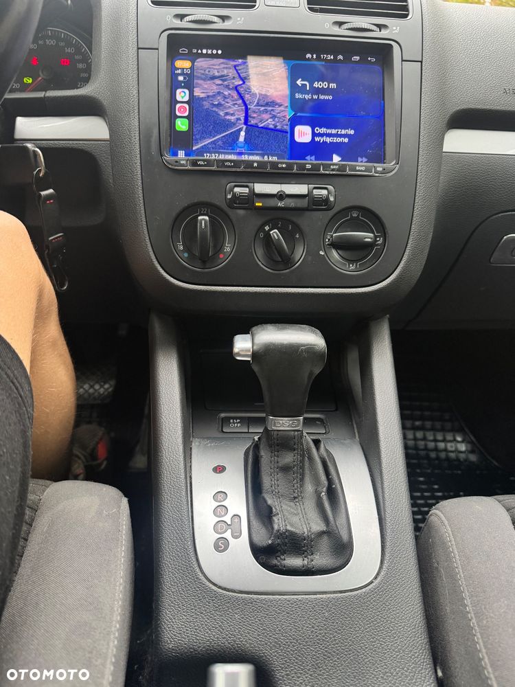 Volkswagen Golf 1.4 TSI Comfortline DSG - 11