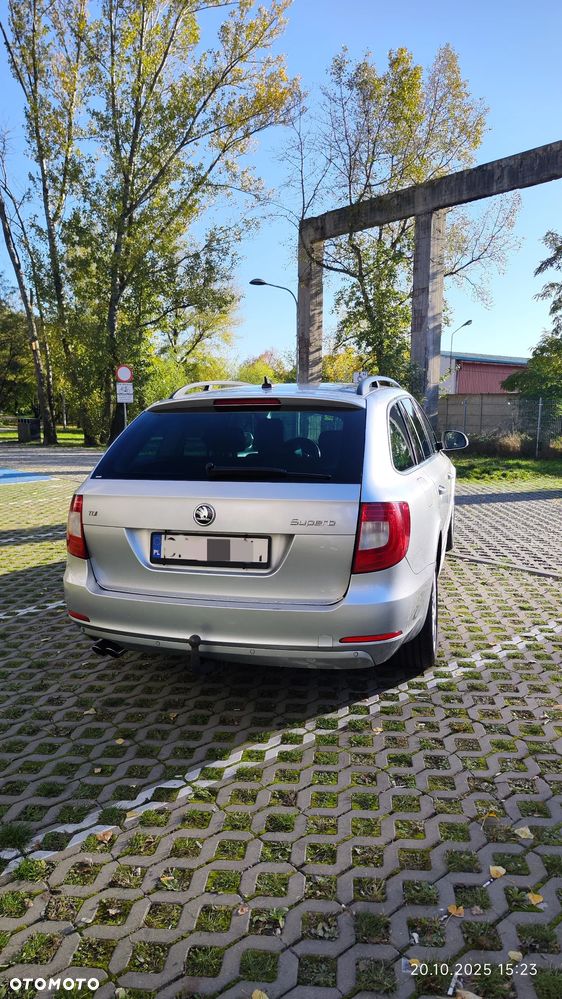 Skoda Superb Combi 2.0 TDI Ambition - 7