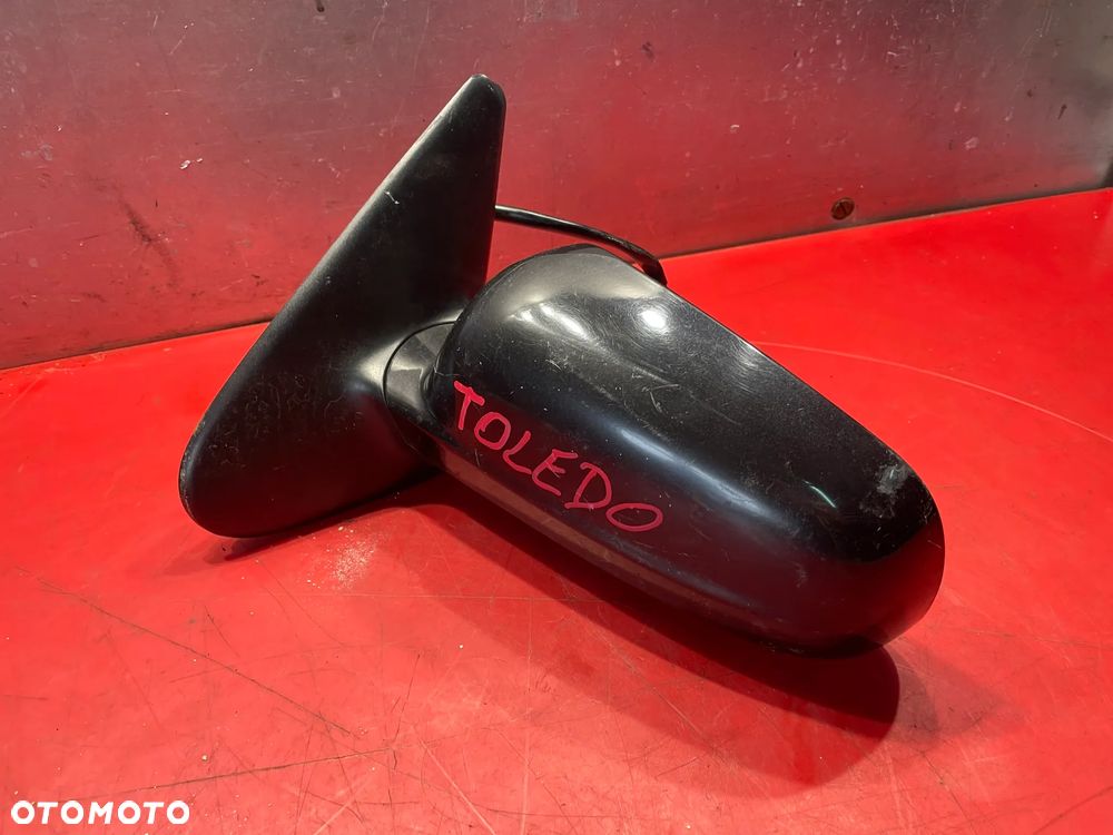 LUSTERKO LEWE SEAT TOLEDO - 6