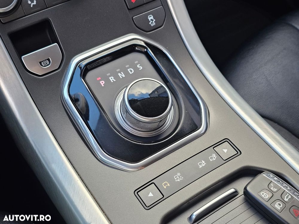 Land Rover Range Rover Evoque - 25