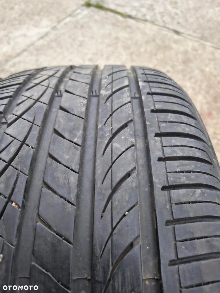 Opony Hankook 255/40/R20 101H  2szt. - 4