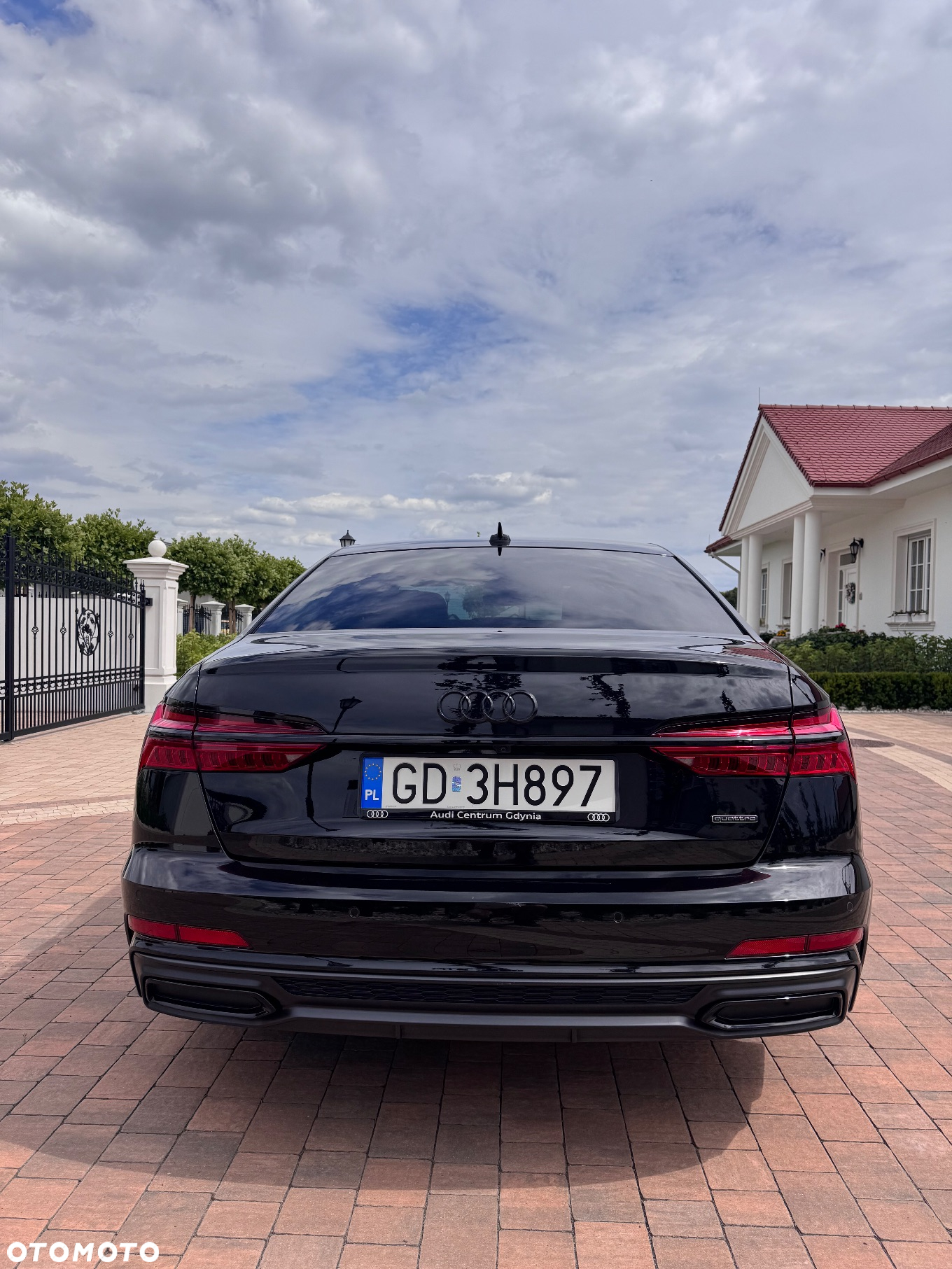 Audi A6 - 4