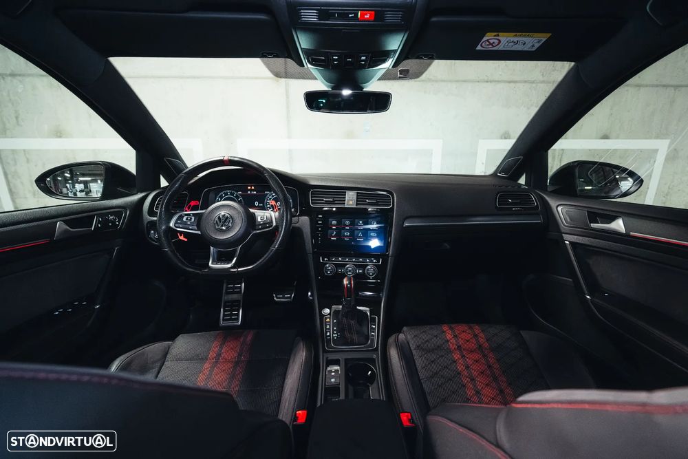 VW Golf GTI TCR 2.0 TSI OPF DSG - 31