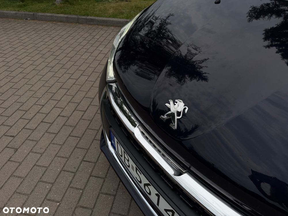 Peugeot 208 PureTech 82 Stop & Start Signature - 14
