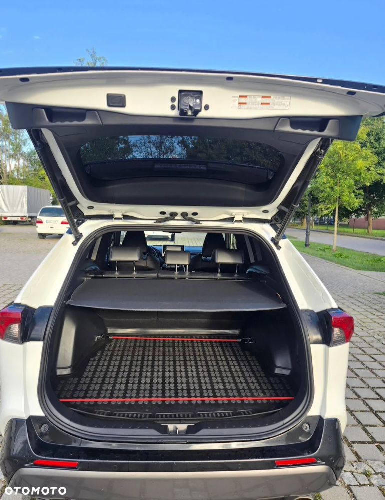 Toyota RAV4 - 17