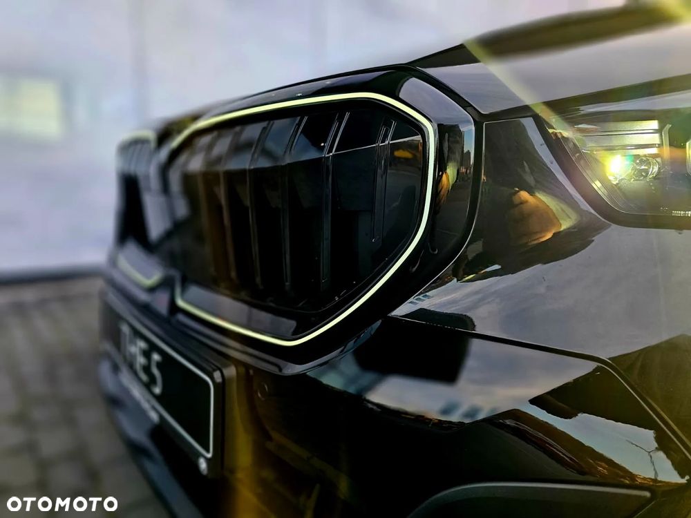 BMW Seria 5 520d xDrive mHEV - 14