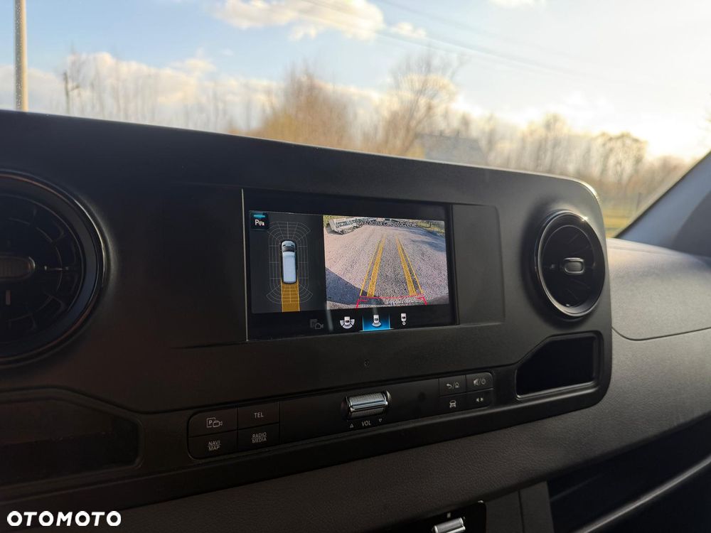 Mercedes-Benz Sprinter - 31