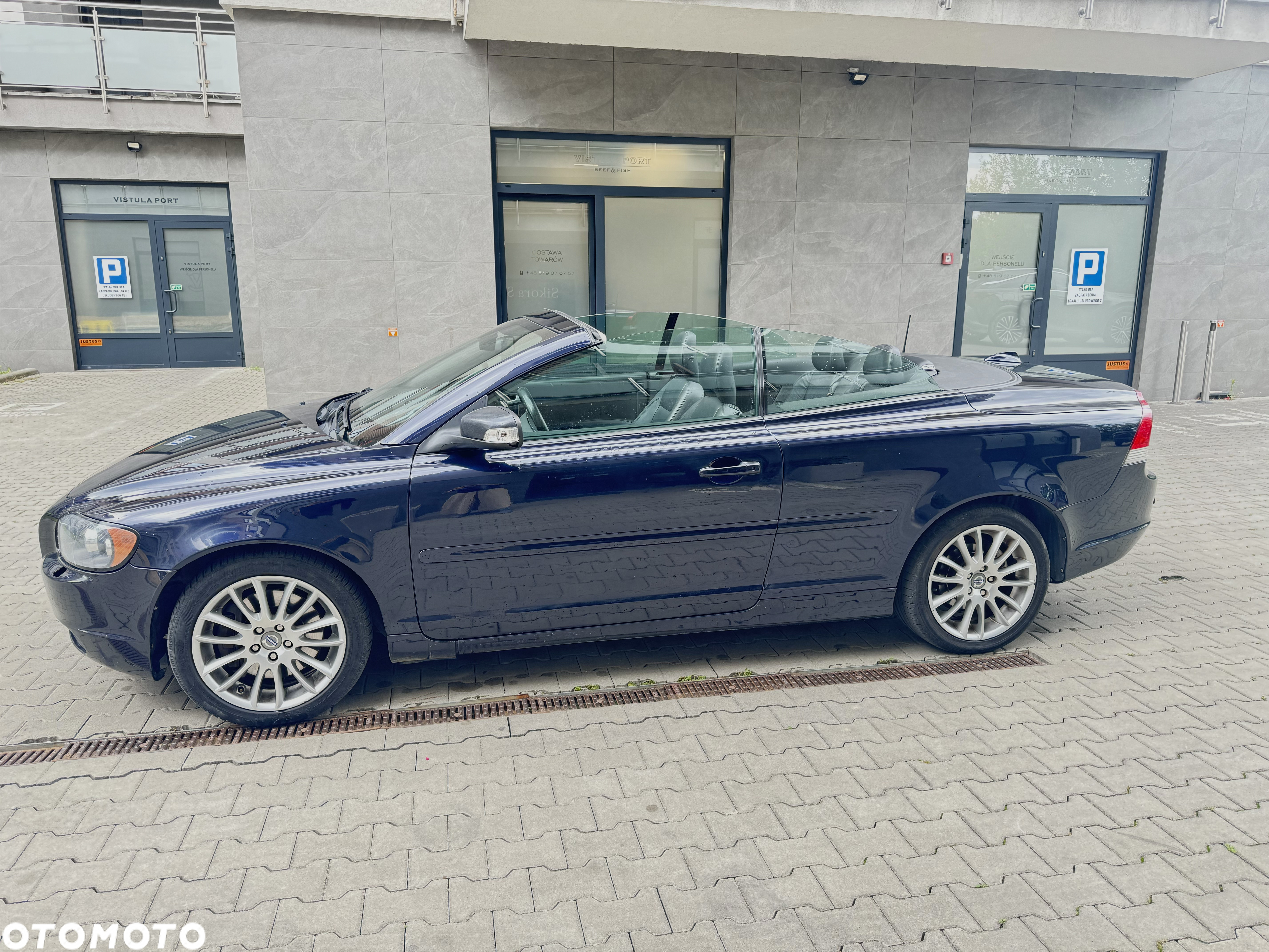 Volvo C70 D5 Momentum - 7