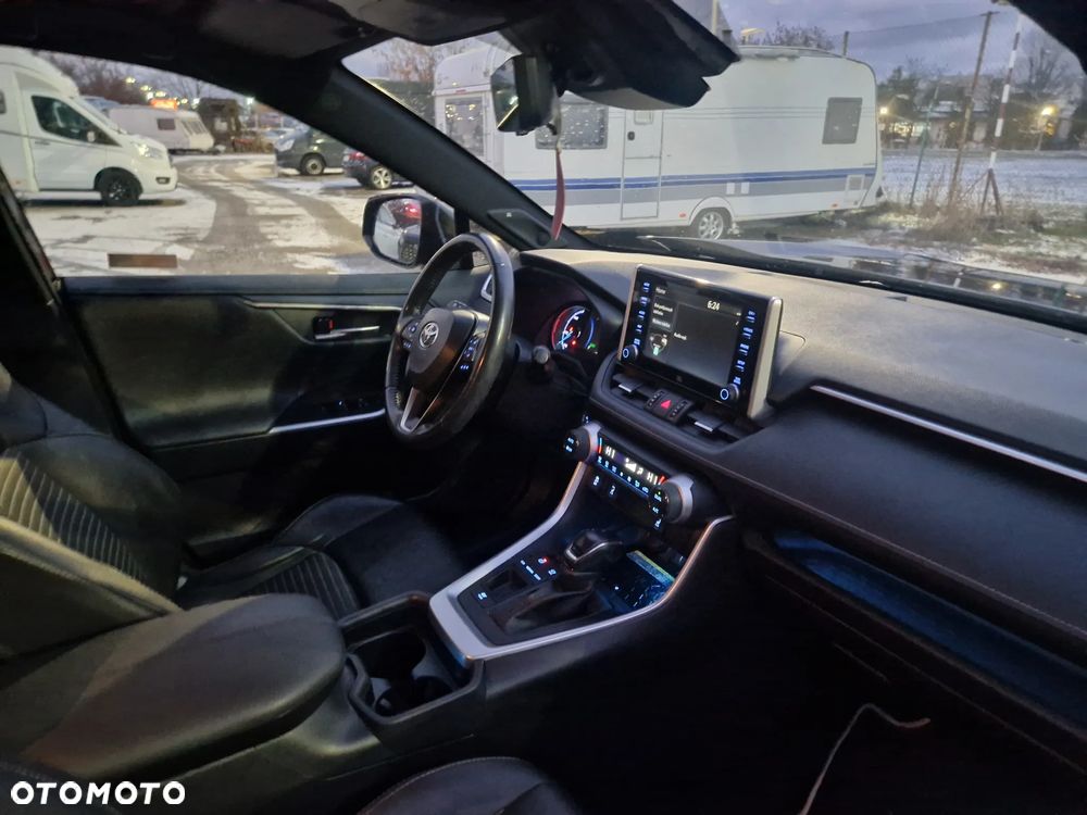 Toyota RAV4 2.5 Hybrid Black Edition by JBL 4x2 - 9