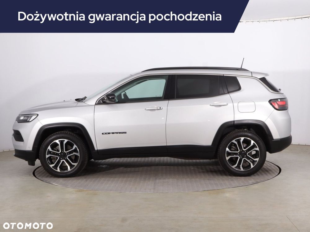 Jeep Compass - 4