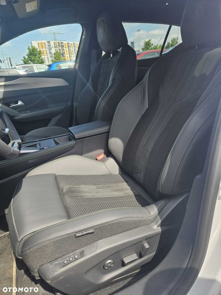 Peugeot 408 1.2 PureTech mHEV GT S&S e-DSC6 - 10