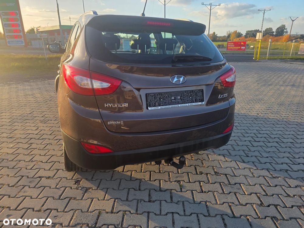 Hyundai ix35 - 11
