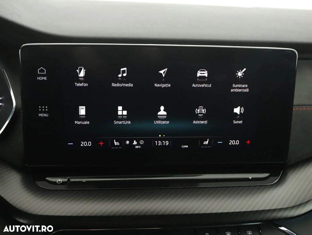 Skoda Octavia 2.0 245 TSI DSG RS - 10
