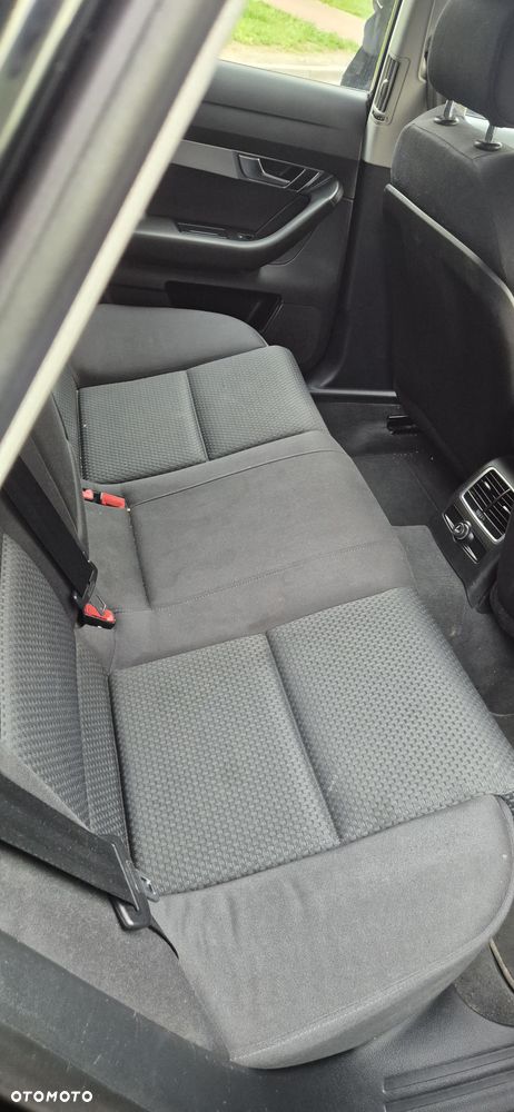 Audi A6 Avant - 17