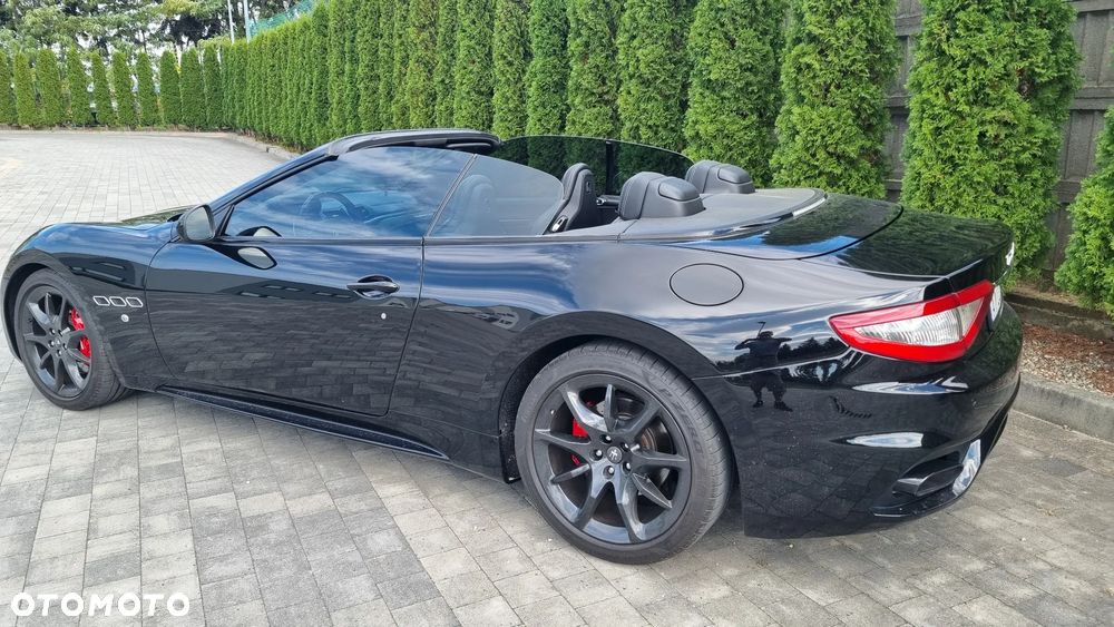 Maserati GranTurismo - 5