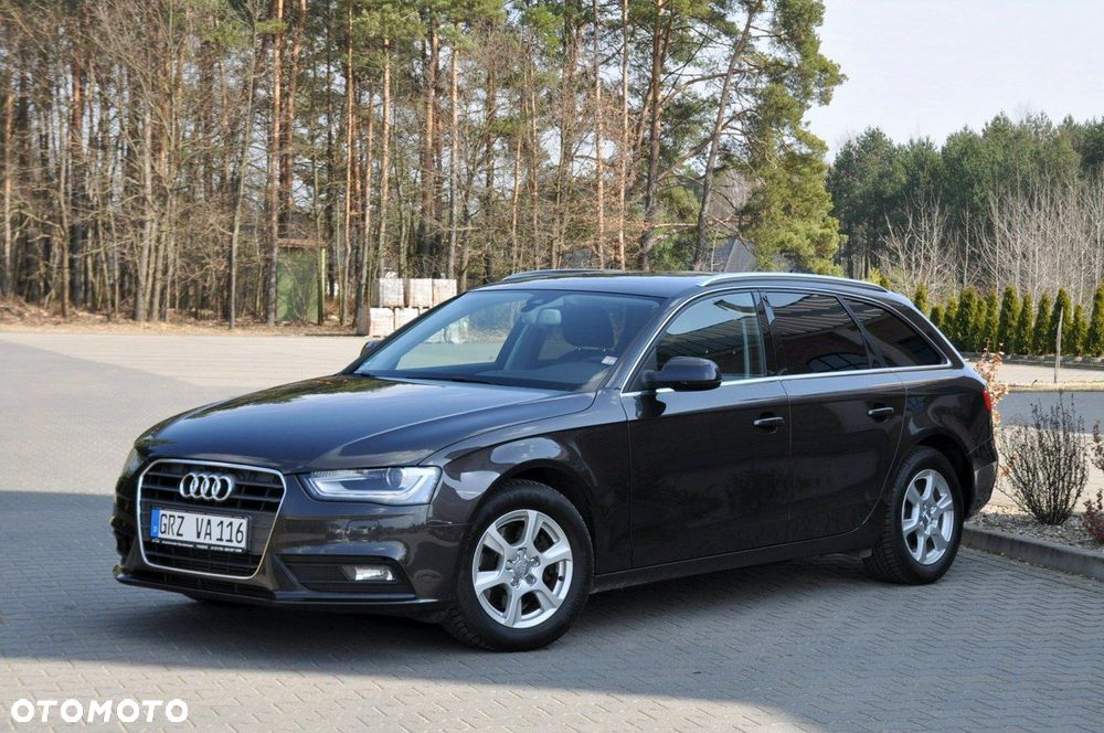 Audi A4 Avant - 10