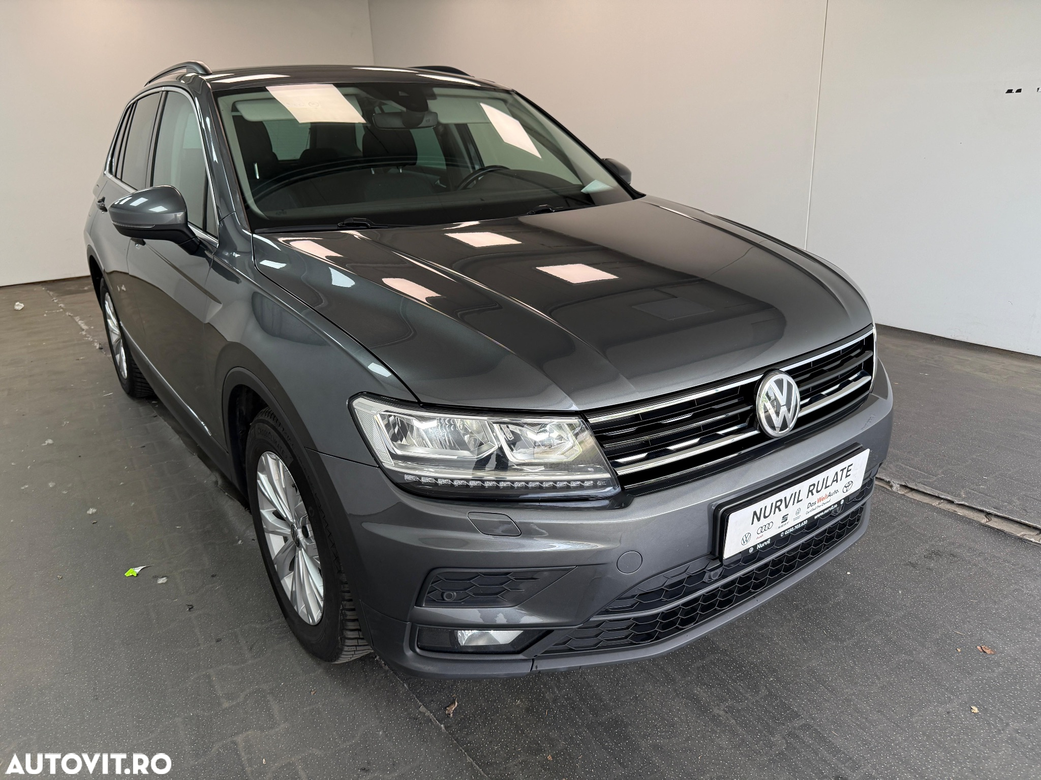 Volkswagen Tiguan 2.0 TDI DPF DSG Comfortline - 4
