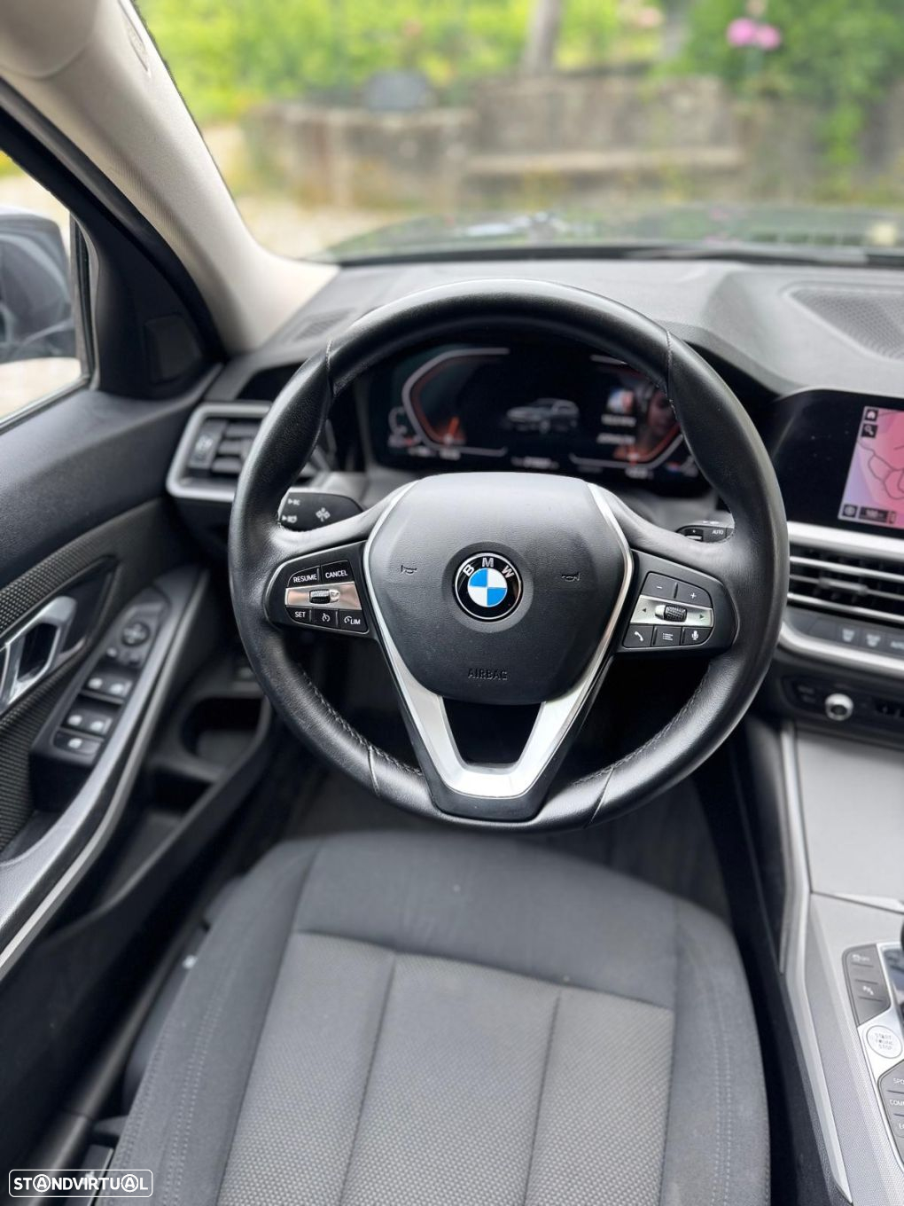BMW 318 d Touring Line Sport Auto - 27