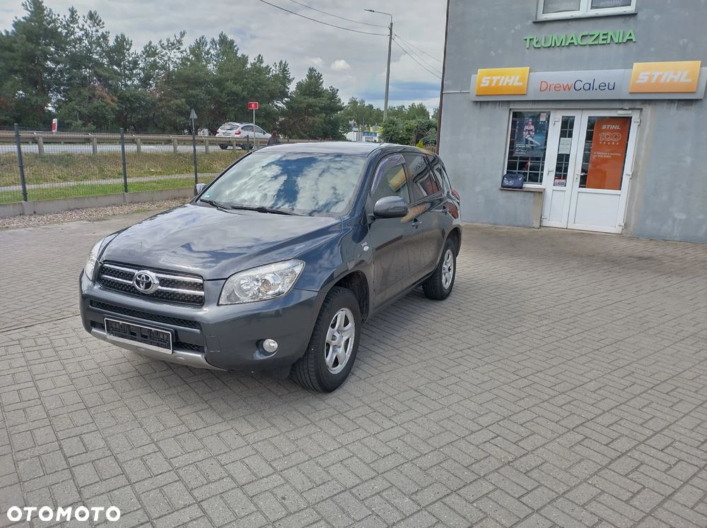 Toyota RAV4 2.2 D-4D 4x4 - 2