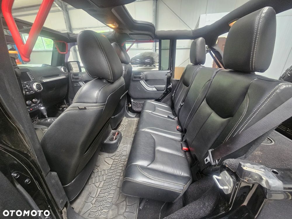 Jeep Wrangler 3.6 Unlim Rubicon EU6 - 19