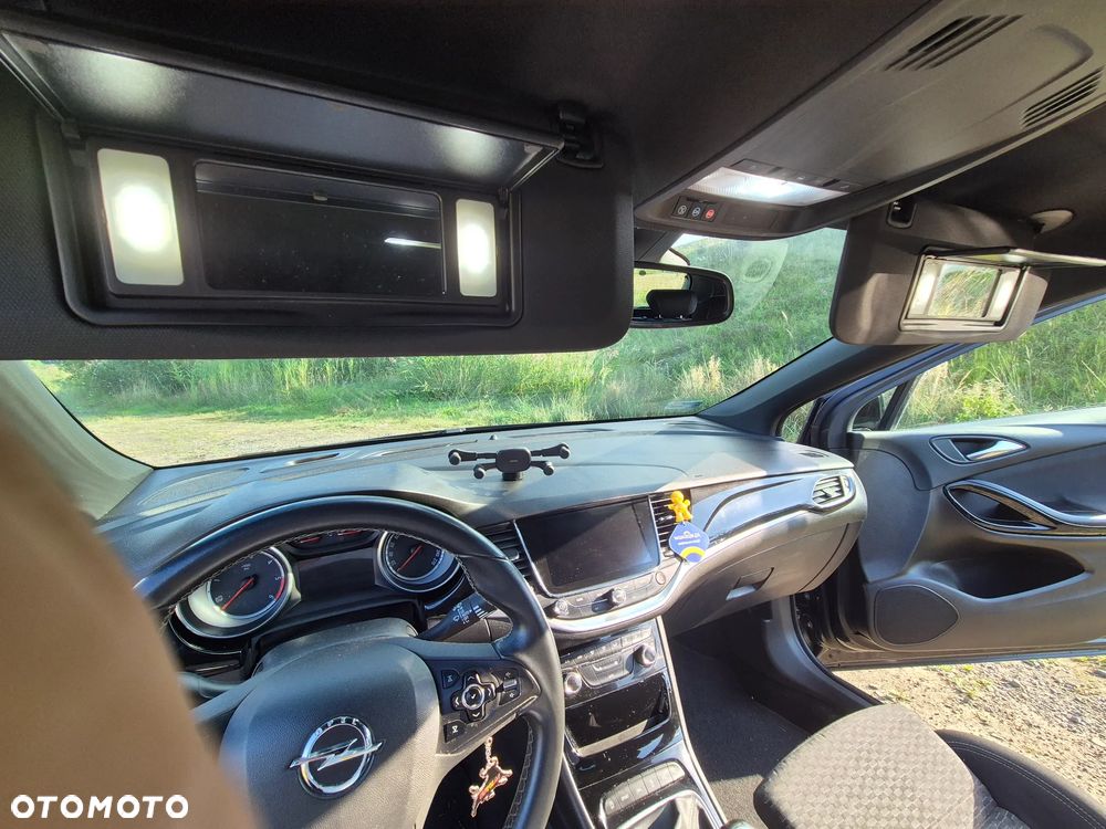 Opel Astra 1.6 D (CDTI) Start/Stop Dynamic - 14