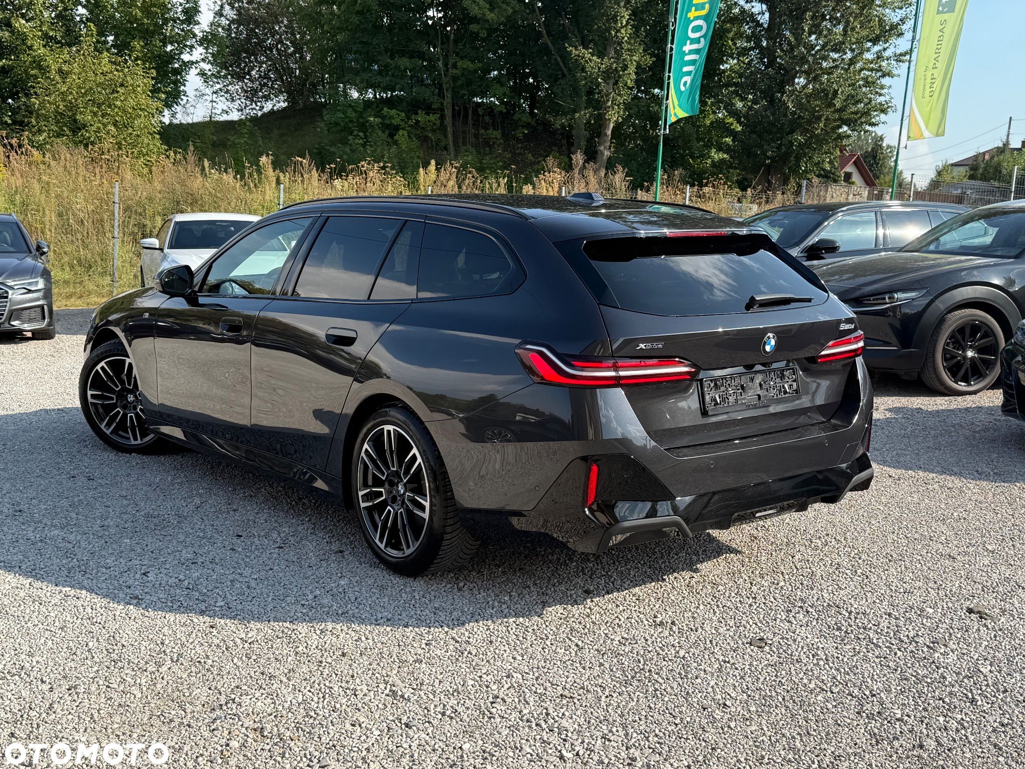 BMW Seria 5 520d xDrive Touring - 1