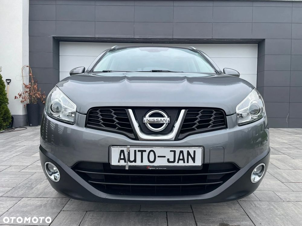 Nissan Qashqai - 2