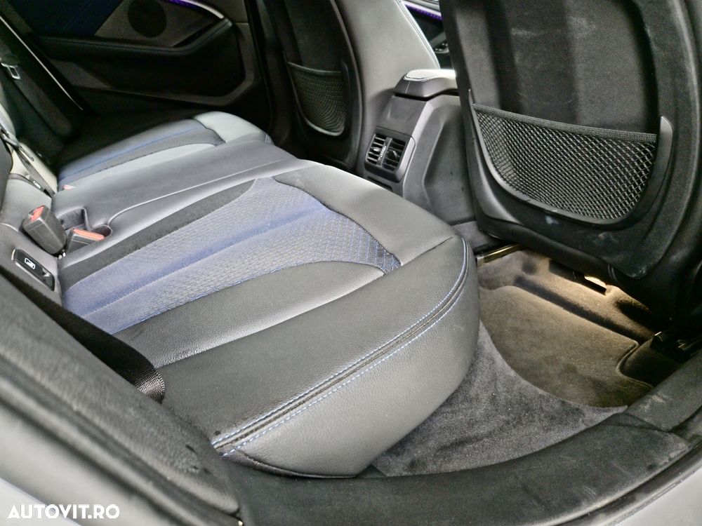 BMW Seria 1 118i Aut. M Sport - 12