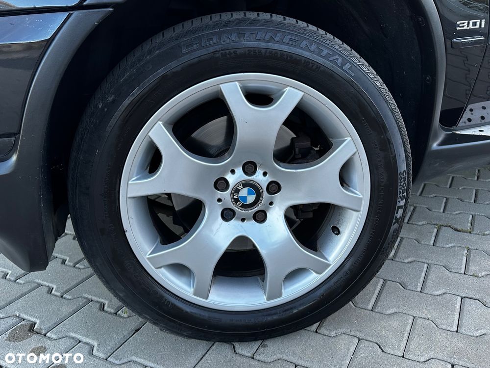 BMW X5 3.0 i Edition Exclusive Sport - 9