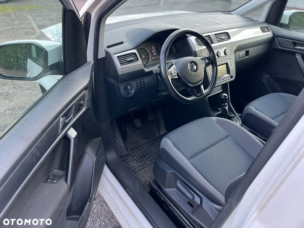 Volkswagen Caddy - 22