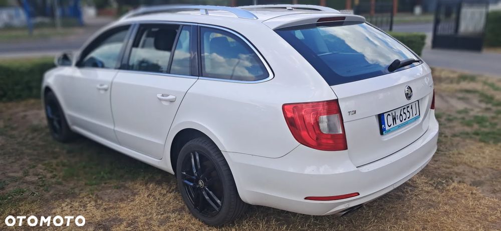 Skoda Superb 2.0 TDI Comfort - 13