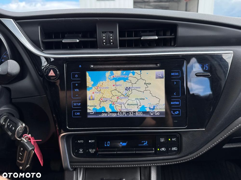 Toyota Auris 1.33 Dual-VVT-i Life - 9