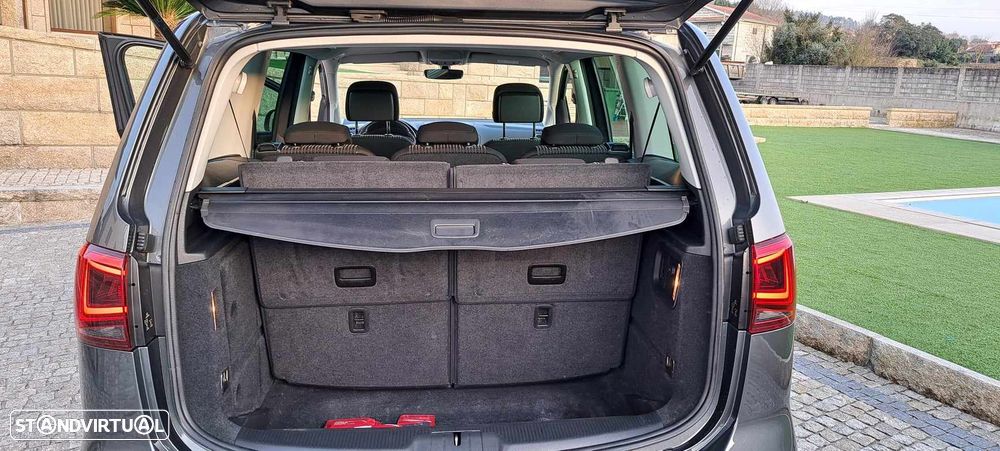 VW Sharan 2.0 TDI Trendline - 8