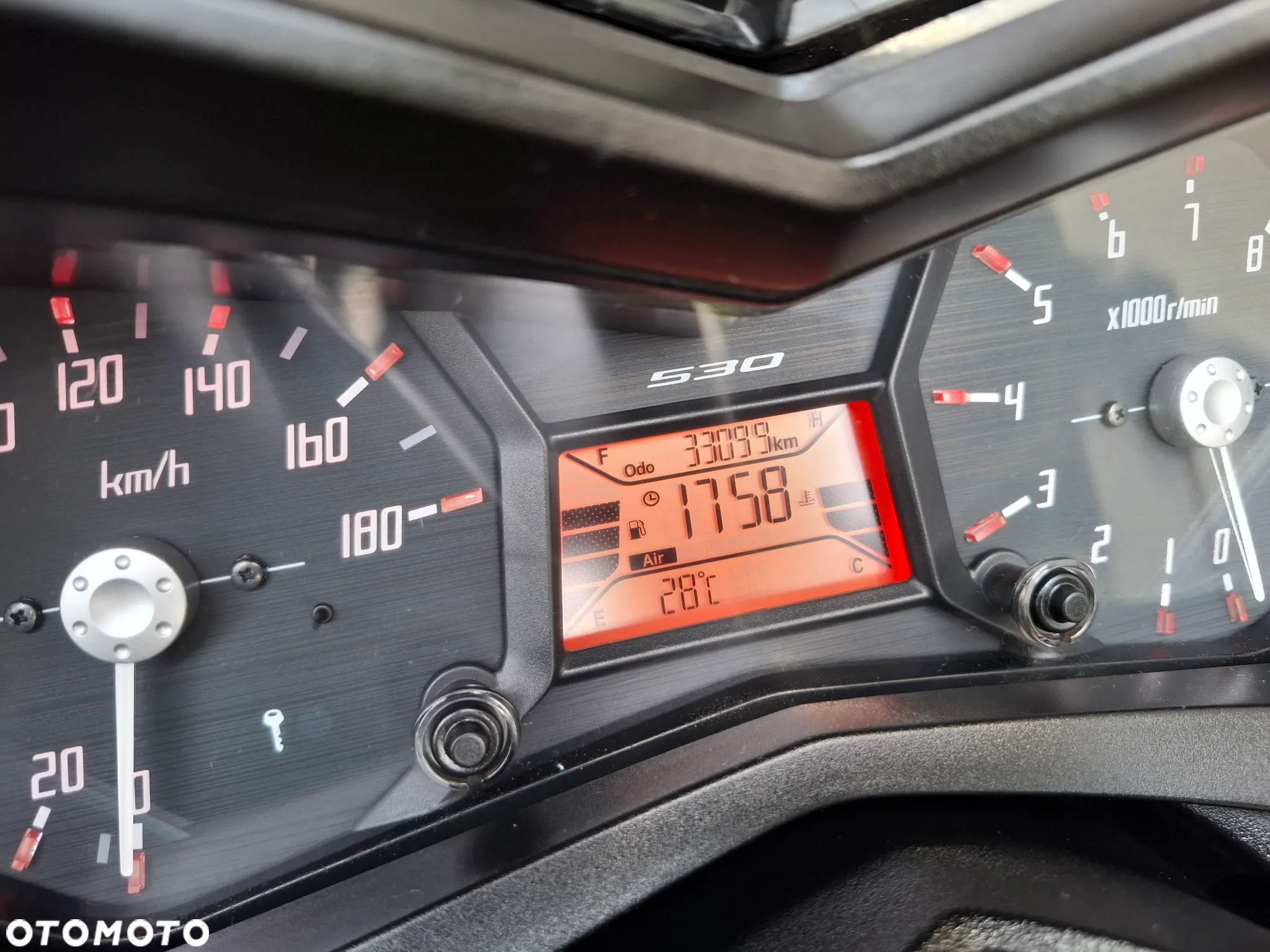 Yamaha Tmax - 22