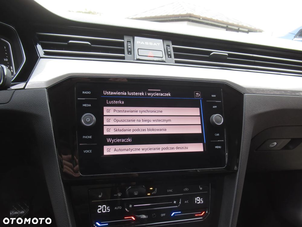 Volkswagen Passat 2.0 TDI EVO Business - 26