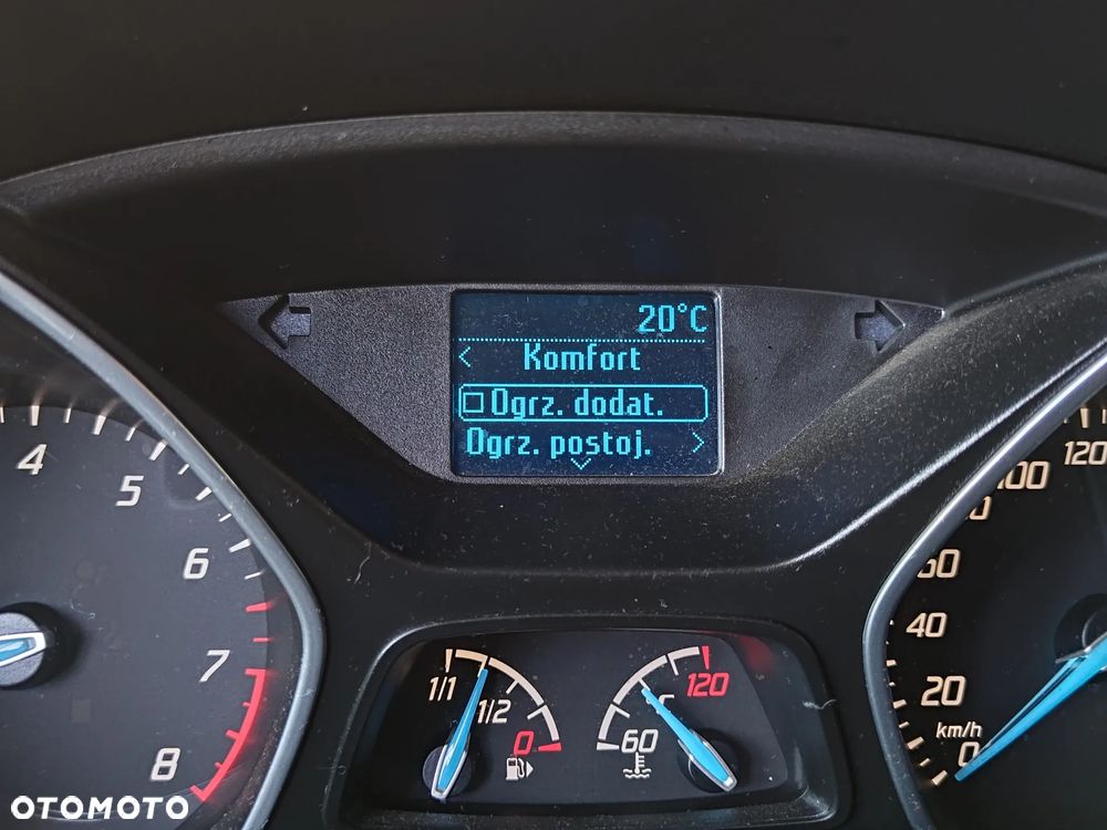 Ford Focus 1.6 EcoBoost Titanium - 8