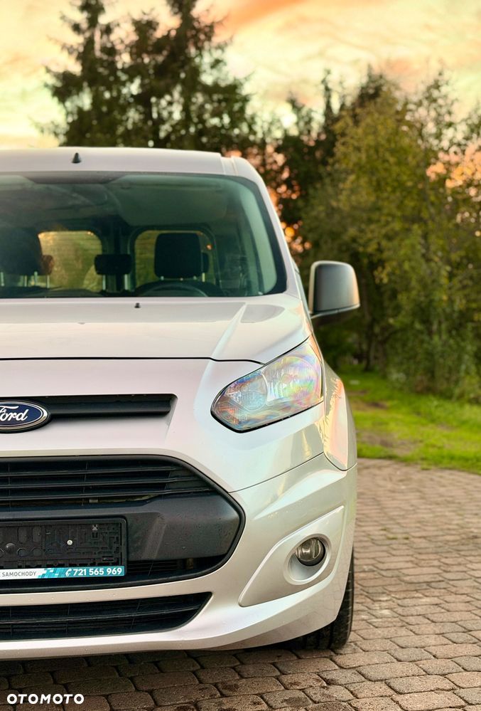 Ford Transit Connect - 12