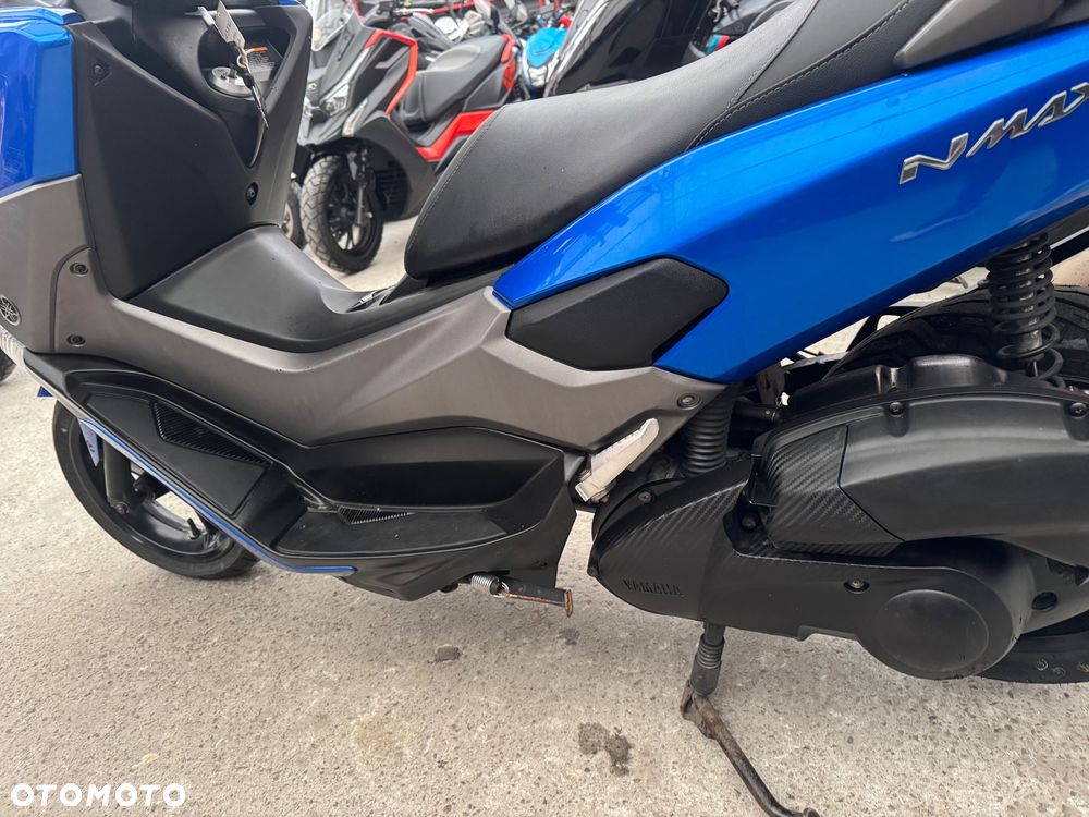Yamaha NMAX - 21