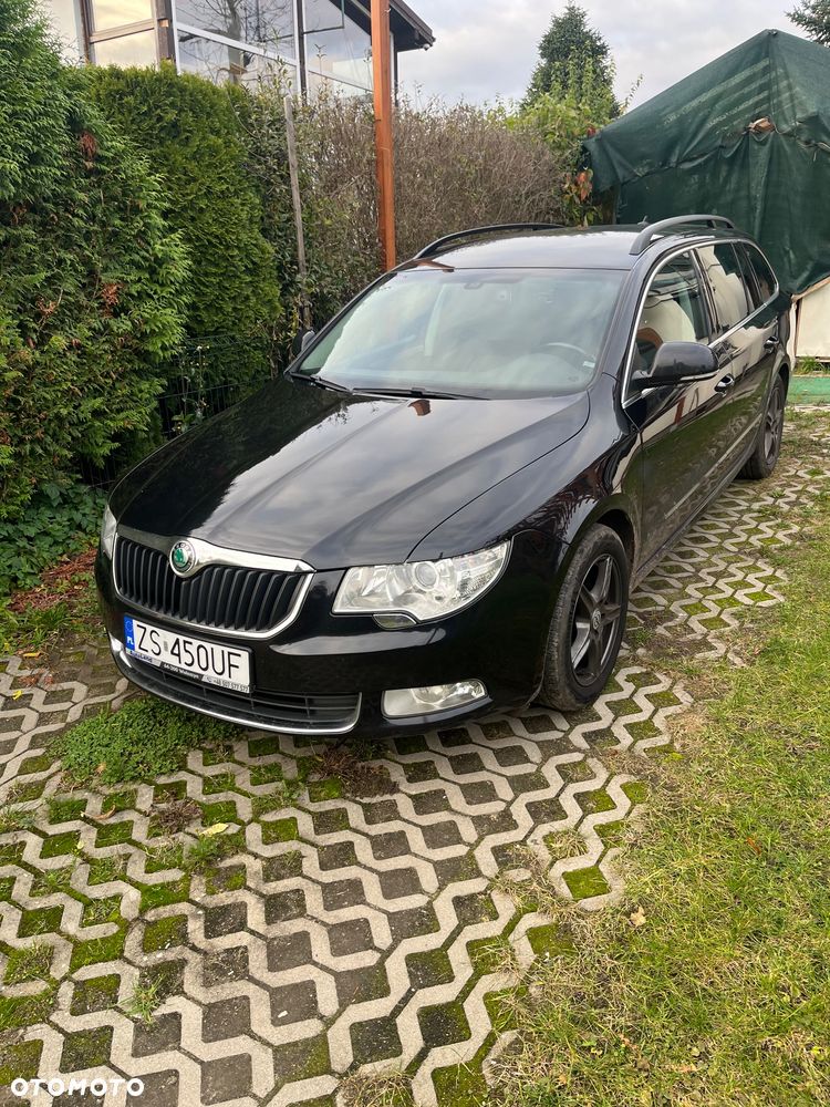 Skoda Superb 2.0 TDI Comfort DSG - 6