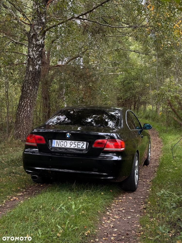 BMW Seria 3 2008 photo 4