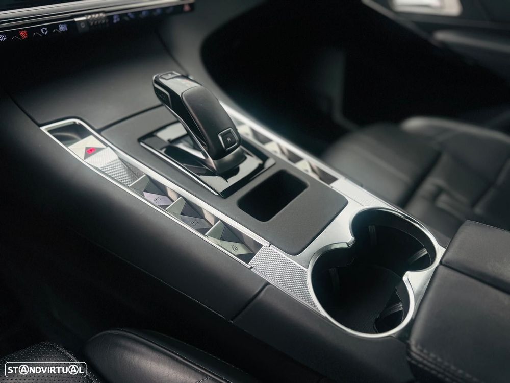 DS DS7 Crossback 1.6 THP So Chic EAT8 - 28