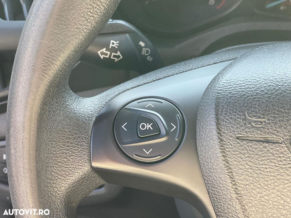 Ford transit-connect - 13