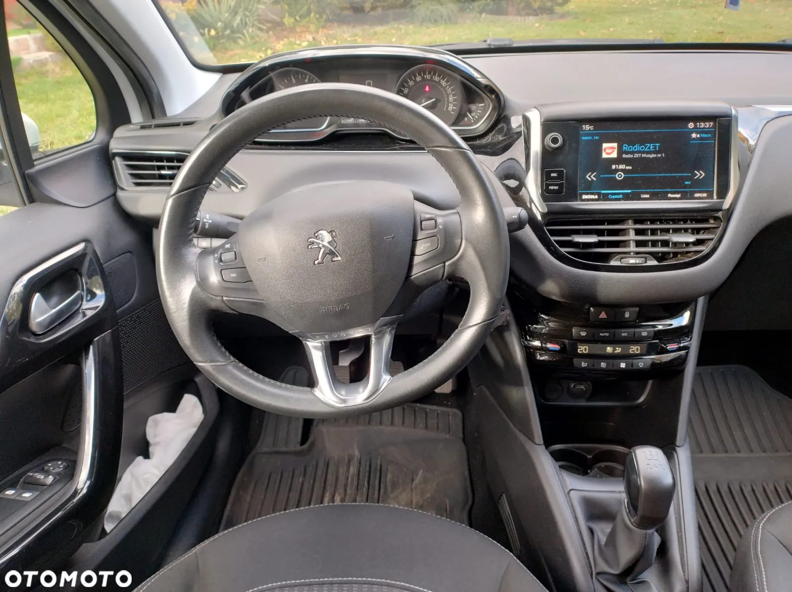 Renault Clio - 9