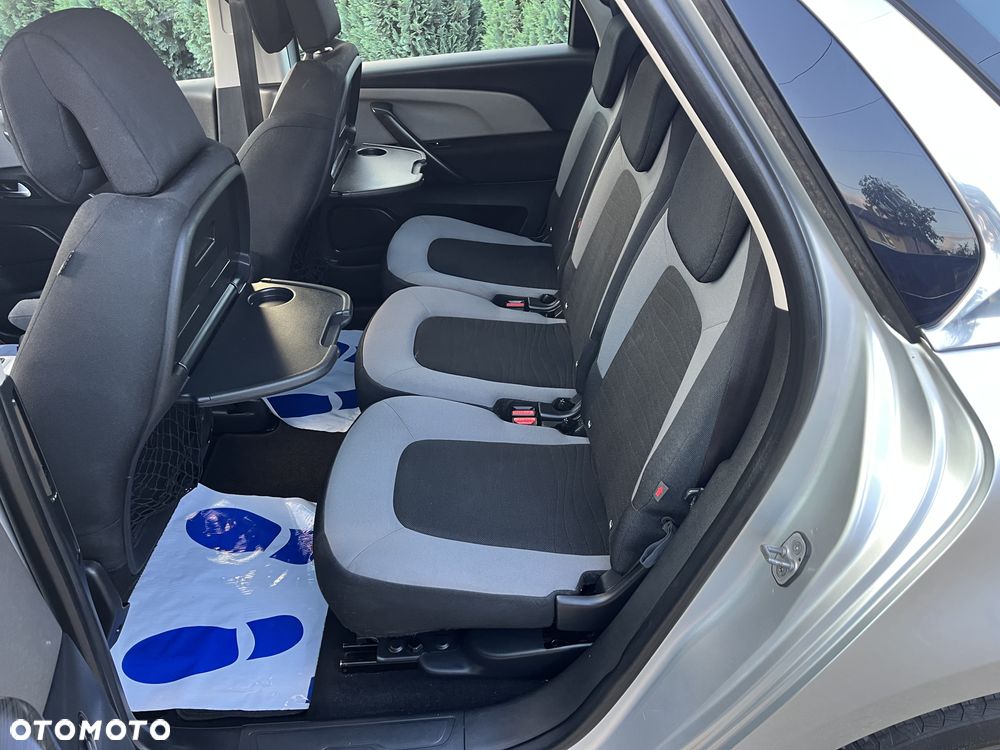 Citroën C4 Picasso 1.6 e-HDi Intensive - 20