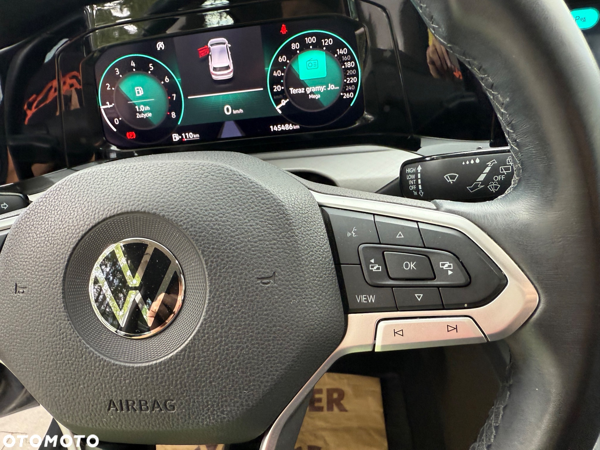 Volkswagen Golf VIII 1.5 TSI EVO Life - 30