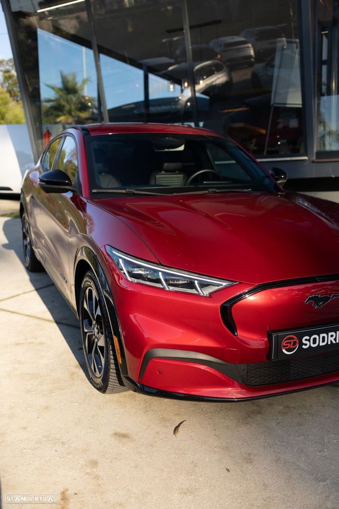 Ford Mustang Mach-E AWD PREMIUM - 23