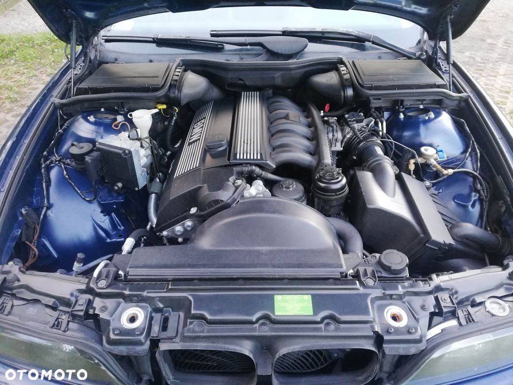 BMW Seria 7 750i - 20