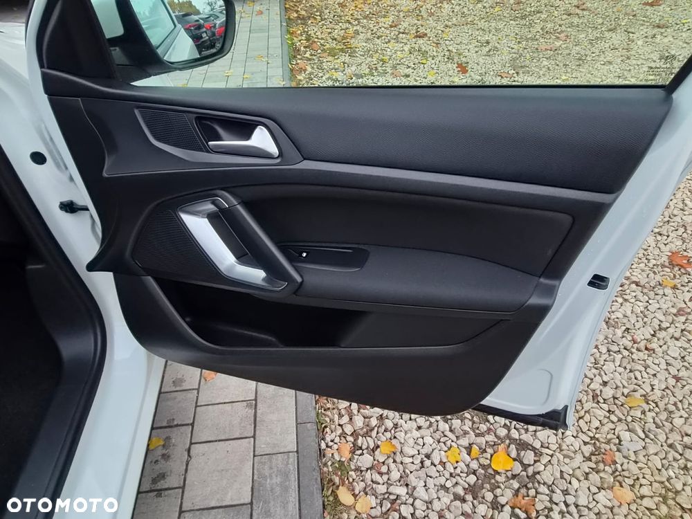 Peugeot 308 1.2 PureTech Active S&S - 19